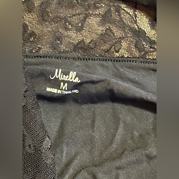 Mirella Leotard - Picture 2 of 4